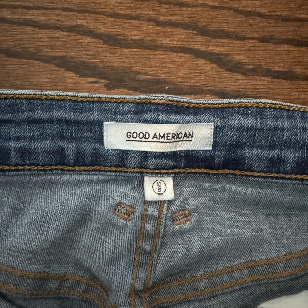 Good American Medium Blue High-Rise Denim Jeans